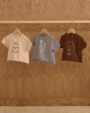 Vintage Tee || Follow Your Heart