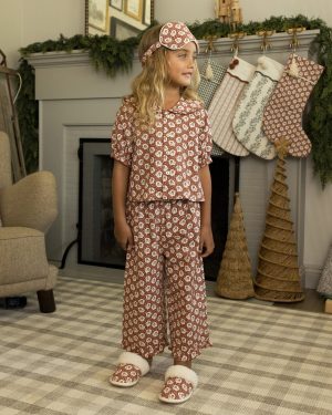 Slippers || Ruby Fleur