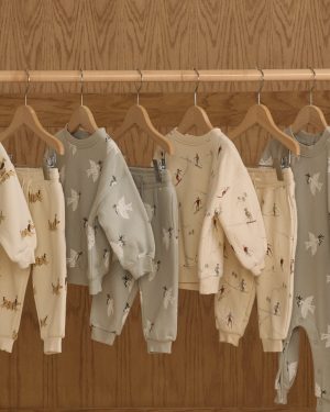 Relaxed Sweatshirt || Skiers