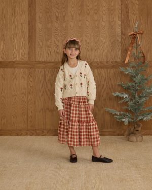 Boxy Crop Cardigan || Winter Daisy Embroidery