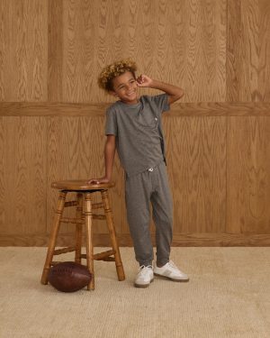 Cove Essential Pocket Tee || Heathered Black