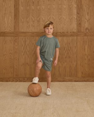 Oceanside Tech Short || Heathered Green