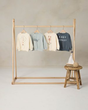 Sweatshirt || East Coast