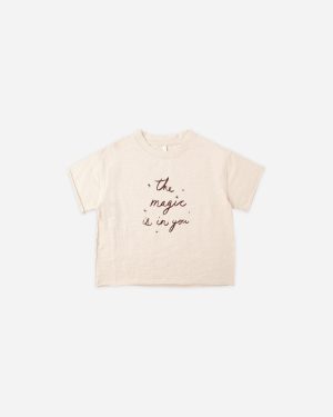 Vintage Tee || The Magic Is In You
