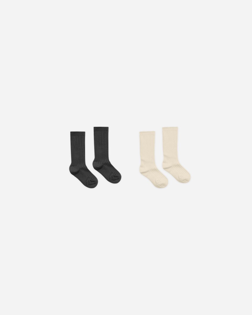 Ribbed Socks || Black. Antique