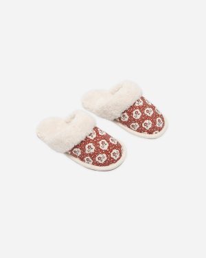 Slippers || Ruby Fleur