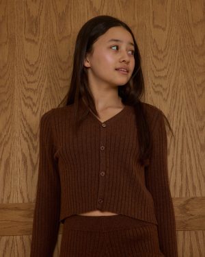 Long Sleeve Knit Button Top || Brown