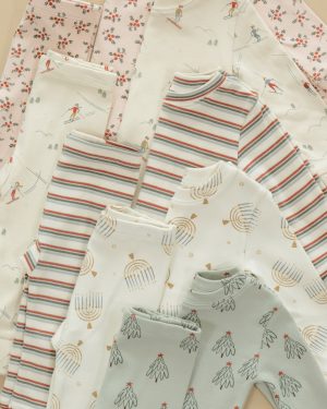 Organic Long Sleeve Pajama Set || Skiers